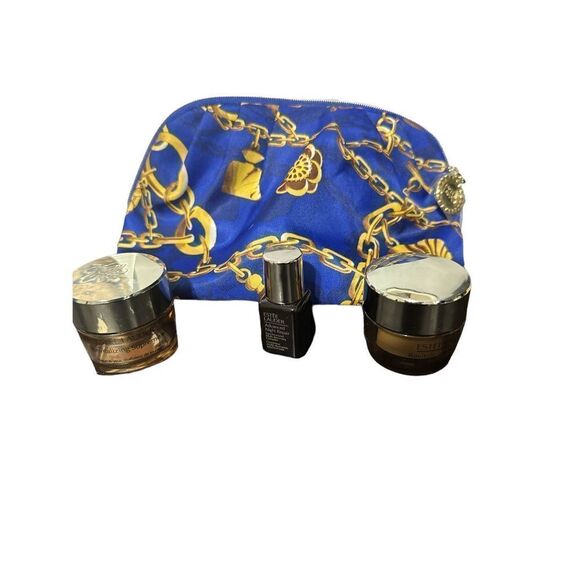 4 piece Estée Lauder face care bundle - Picture 1 of 13